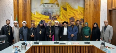 نشست صمیمی مدیرعامل بنیاد خاتم الاوصیاء با بزرگان ادیان به همت مجمع مفام